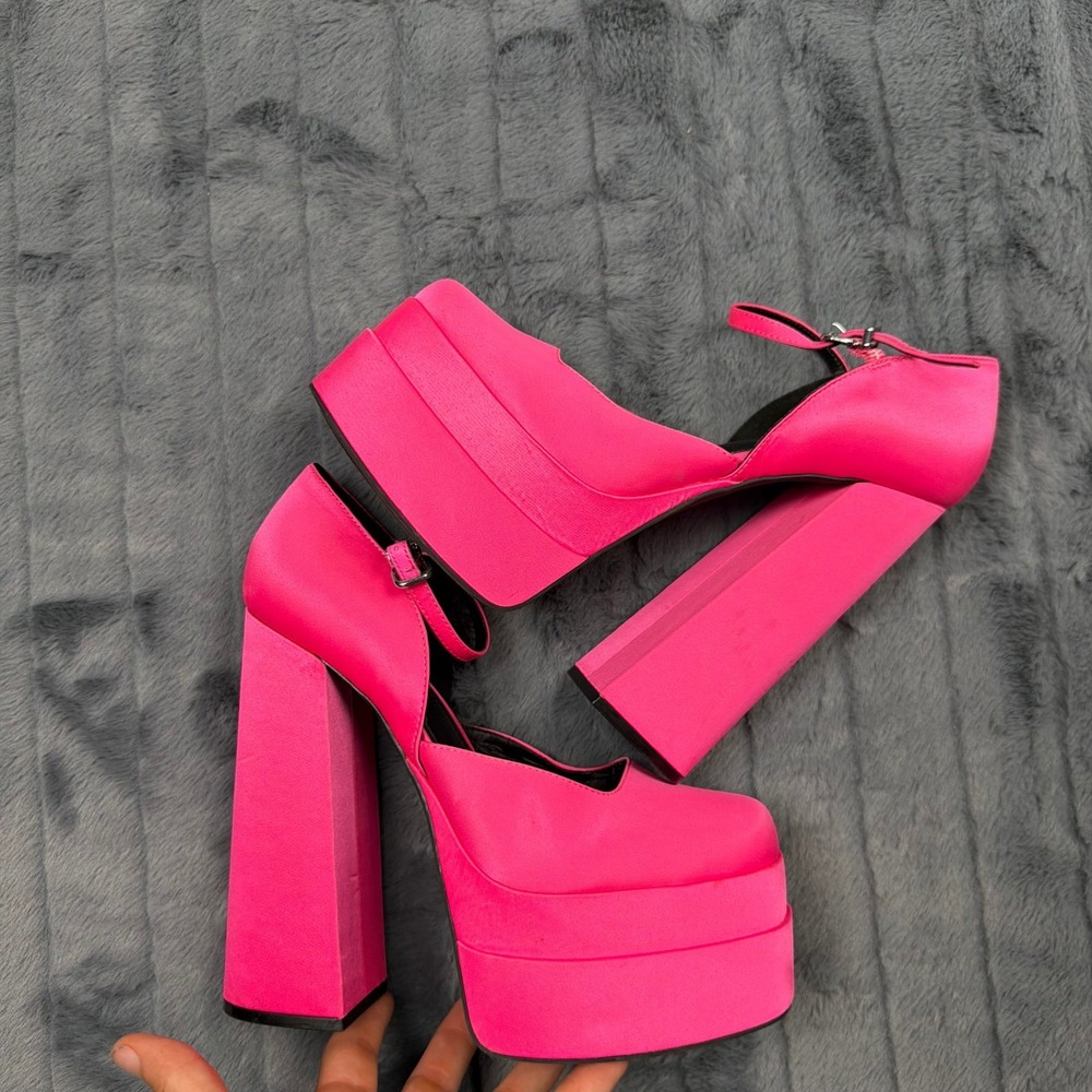 Gianni Bini Hot Pink Satin Double Platform Block Heel Pumps Square Toe Size 10M